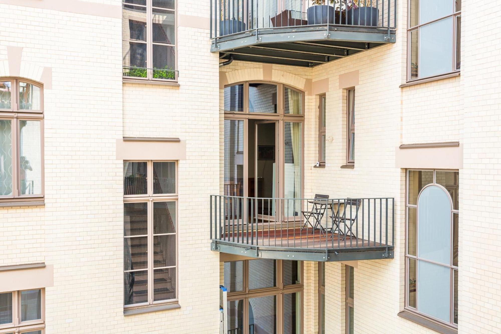 Aptc Downtown Monument4Rent Near Checkpoint Charlie Berlin Exterior foto