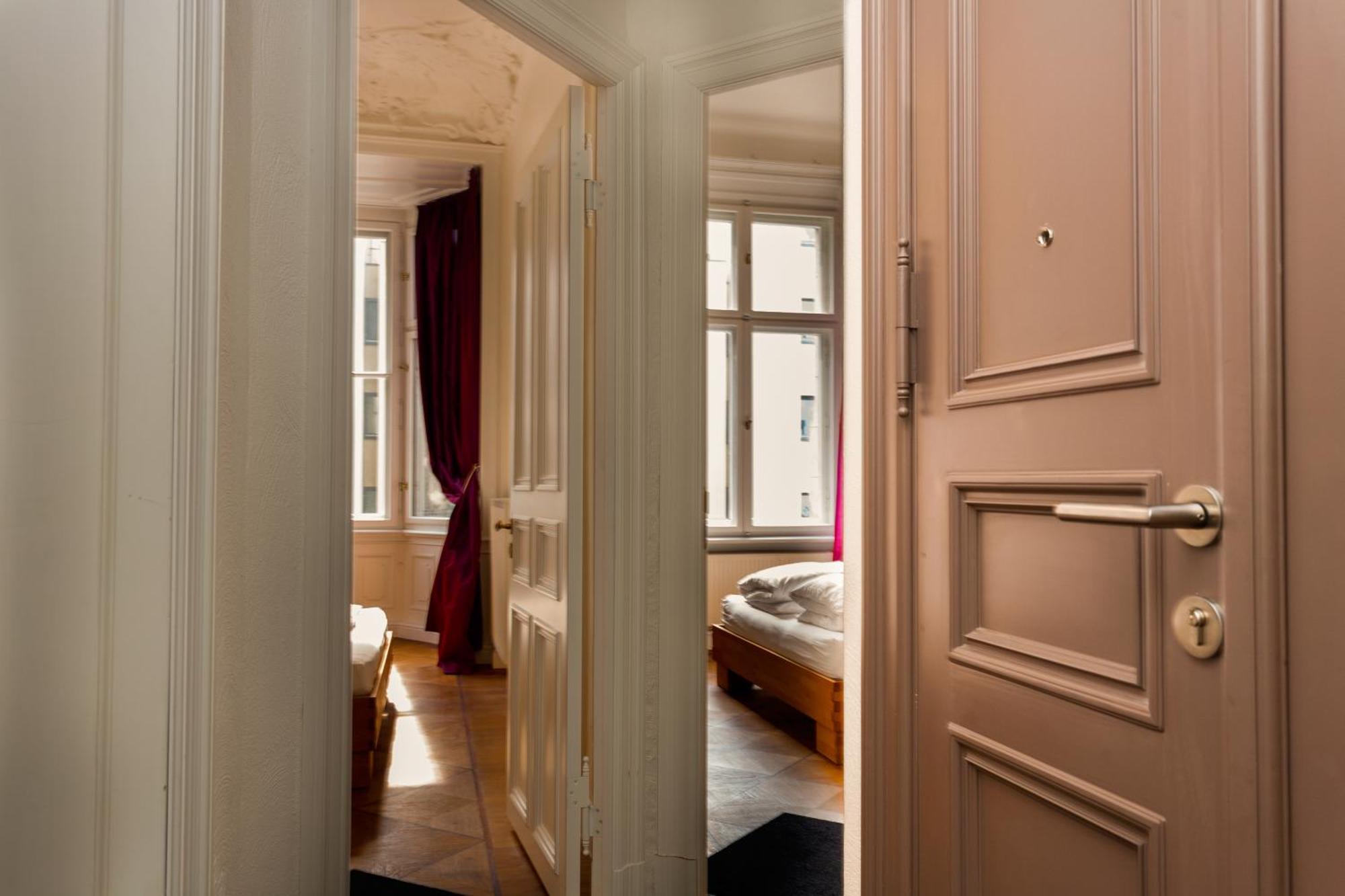 Aptc Downtown Monument4Rent Near Checkpoint Charlie Berlin Exterior foto