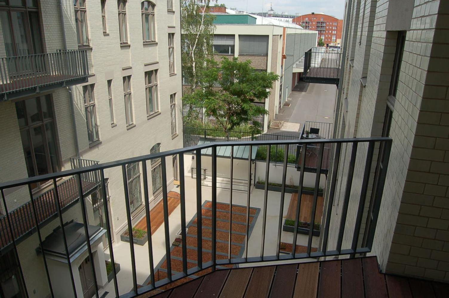 Aptc Downtown Monument4Rent Near Checkpoint Charlie Berlin Exterior foto